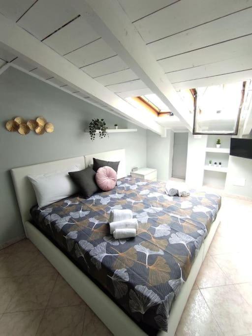 Free Parking Tiny House Wifi Netflix 15 Minuti Dal Duomo Apartment Milan Luaran gambar