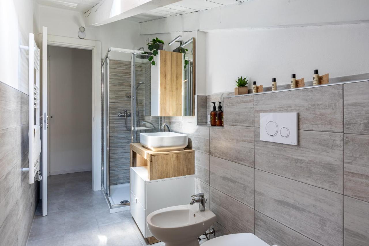 Free Parking Tiny House Wifi Netflix 15 Minuti Dal Duomo Apartment Milan Luaran gambar
