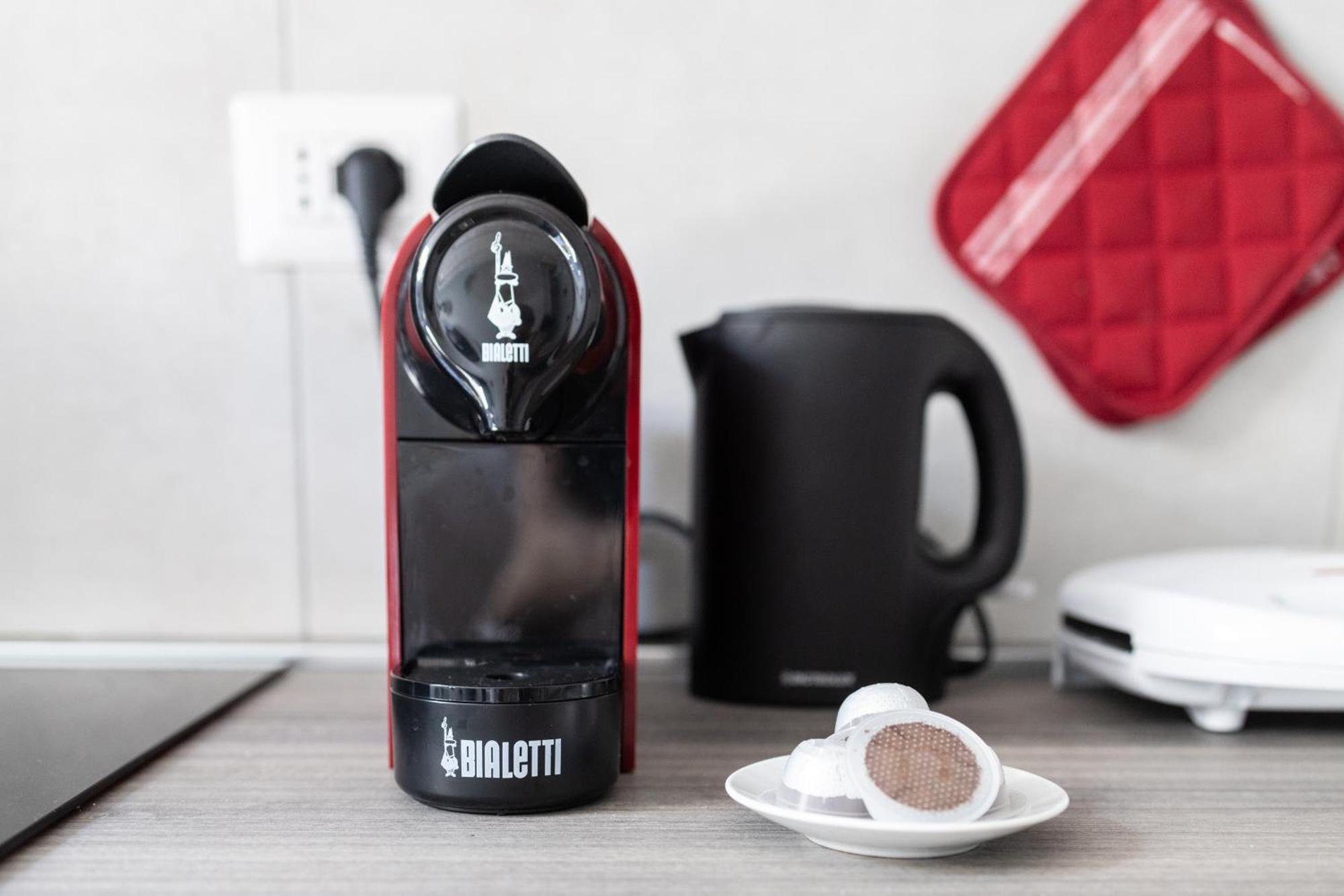 Free Parking Tiny House Wifi Netflix 15 Minuti Dal Duomo Apartment Milan Luaran gambar