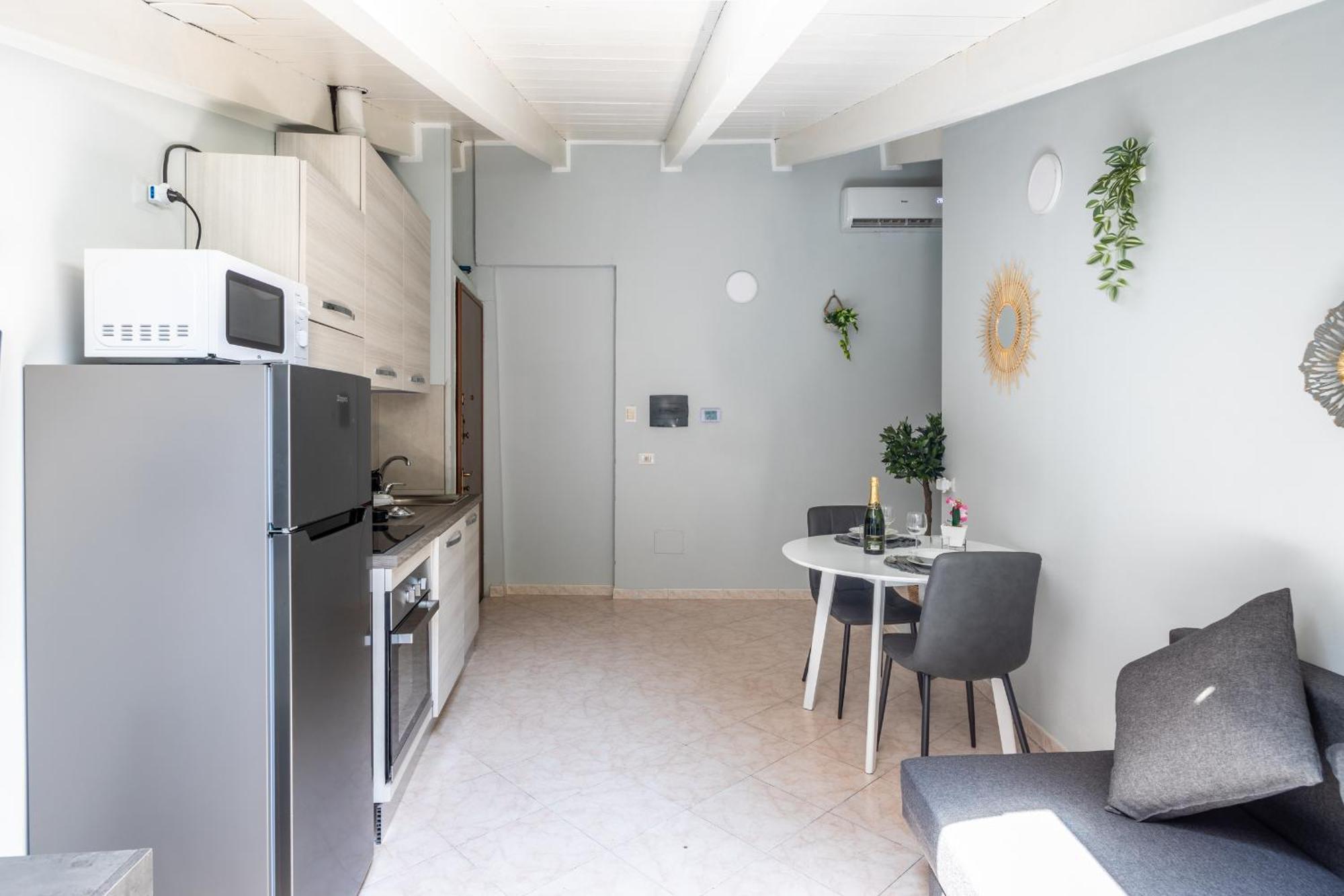 Free Parking Tiny House Wifi Netflix 15 Minuti Dal Duomo Apartment Milan Luaran gambar
