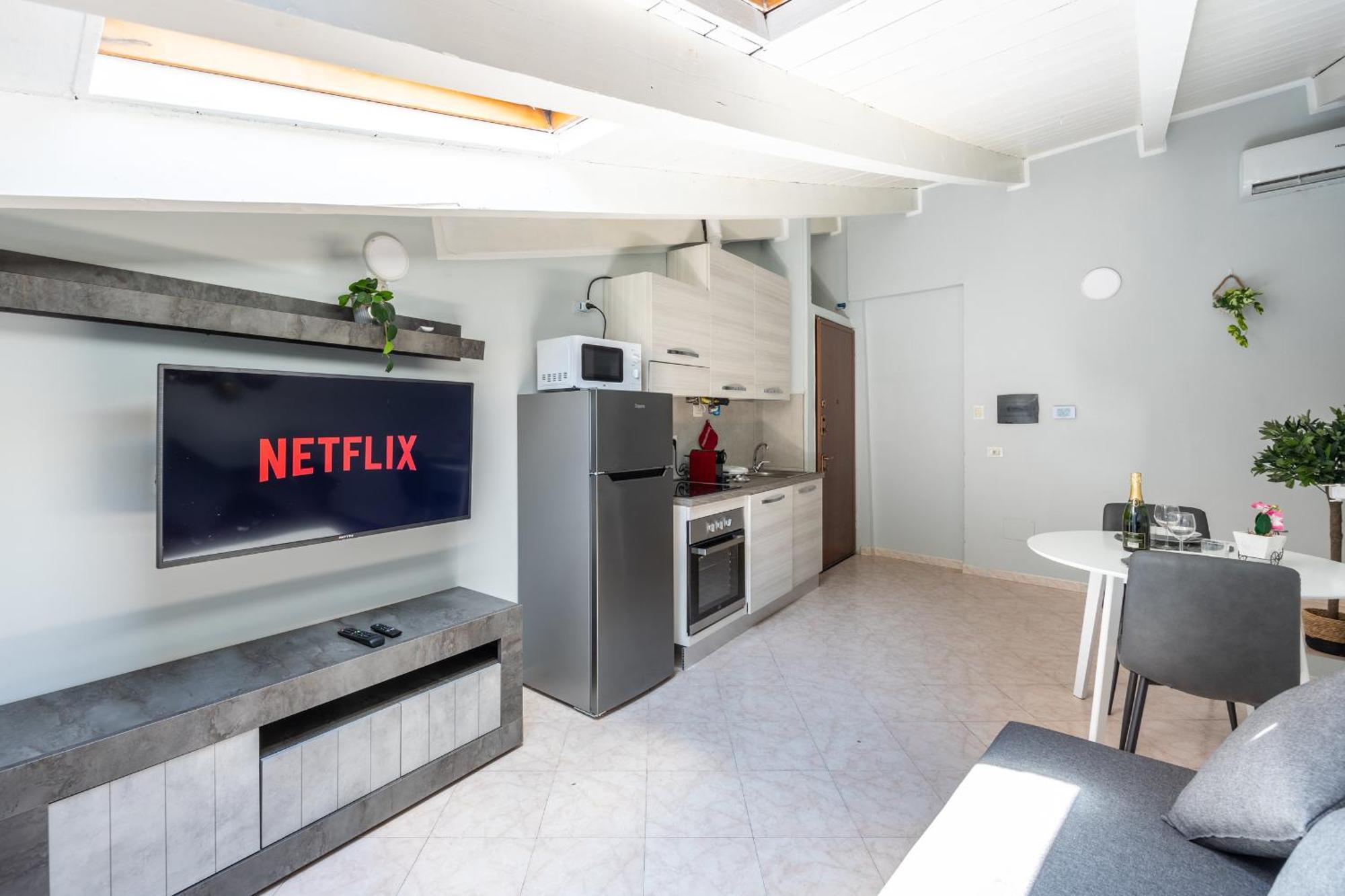 Free Parking Tiny House Wifi Netflix 15 Minuti Dal Duomo Apartment Milan Luaran gambar